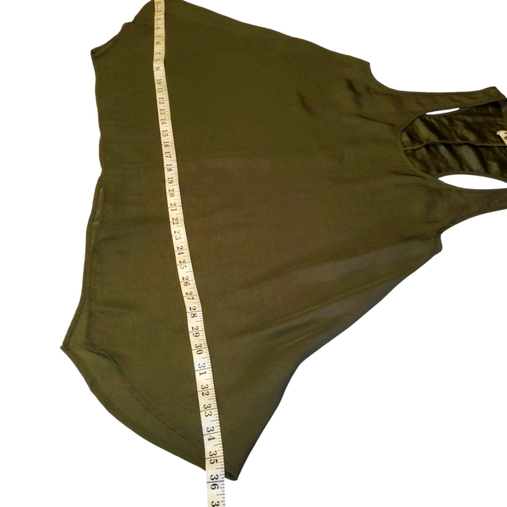 🔥REVOLVE Show Me Your MuMu‎ Cara-Van Olive Green Silky Sleeveless Tunic Tank  S - Picture 13 of 14